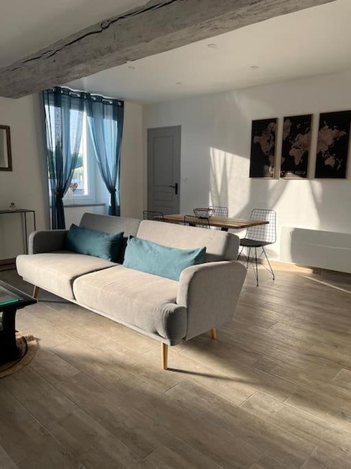 Appartement Centre De Guécélard Kültér fotó